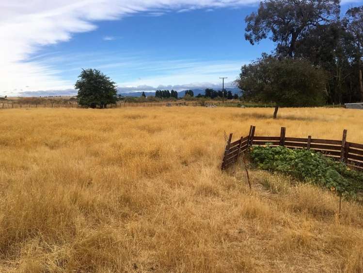 2 Holden Road Tikokino_12