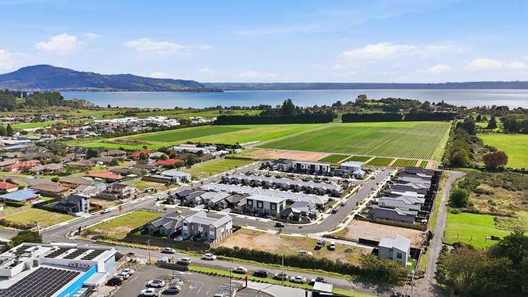 Unit 6, 12 Korotere Drive Owhata_5