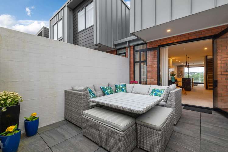 18/4 Stables Lane Millwater_7