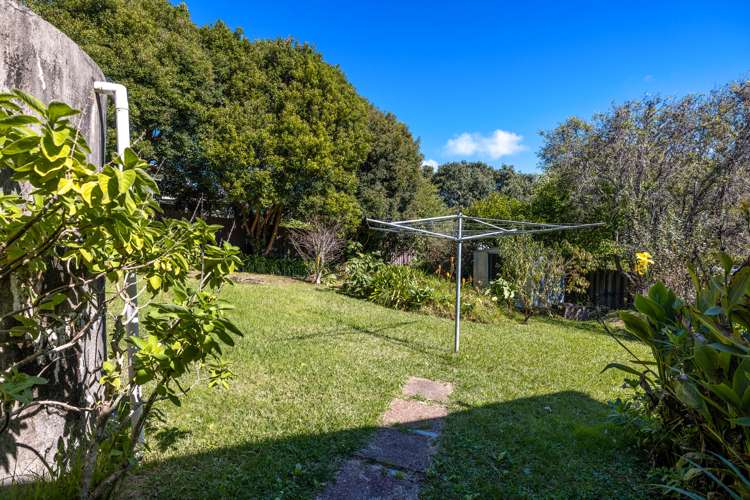 11 Muritai Road Ostend_16