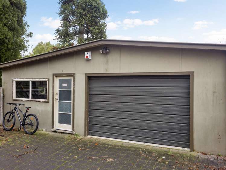 63 Brookfield Street Hamilton East_13