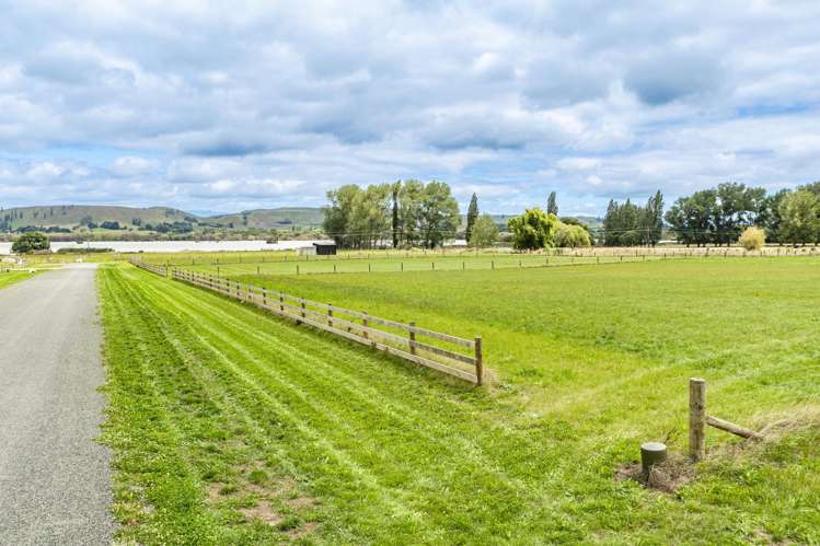 4 Jensen Drive (previously 350 Racecourse) Waipukurau_9