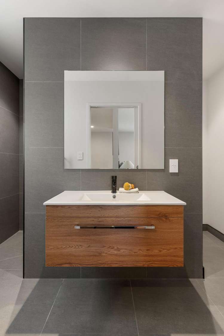 29 Coast Boulevard Papamoa_23