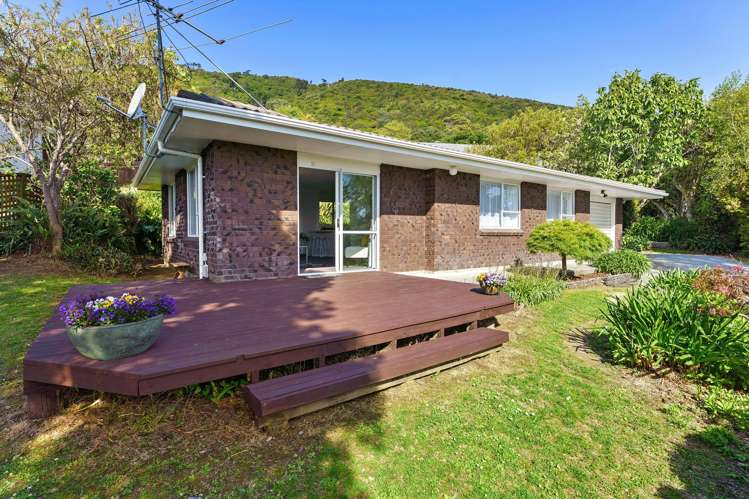 61 Kakariki Grove Waikanae_14