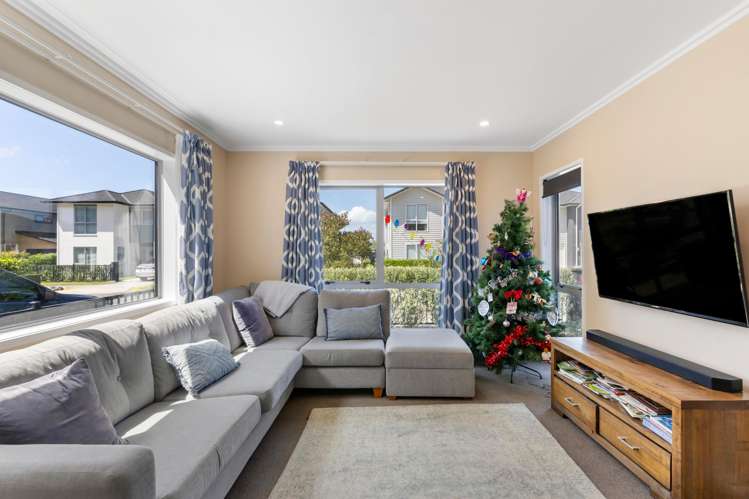 1 Chalfont Road Silverstream_11