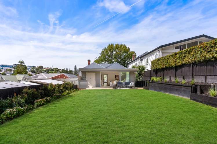 22 New Bond Street Kingsland_8