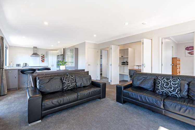 18 Leon Street Riverdale_5