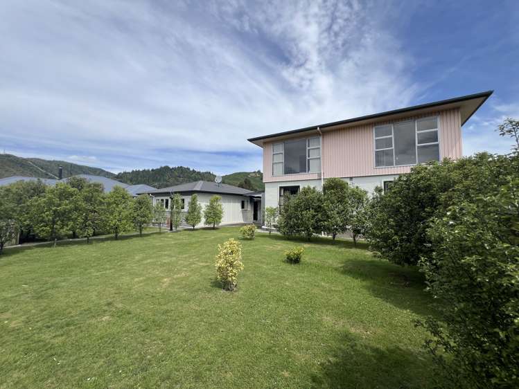 78 Shiel Street Reefton_19