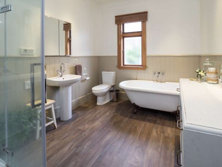 107 Oak Grove Allenton_10