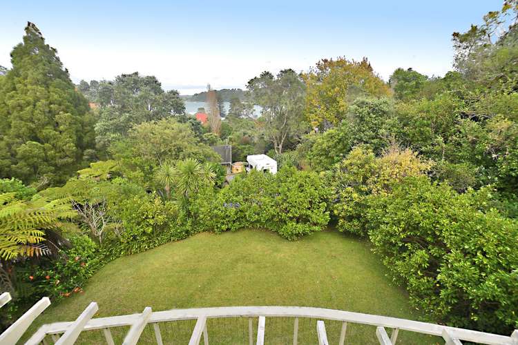 14 Hillside Crescent Leigh_7