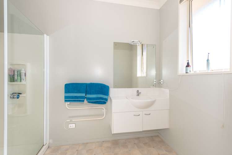 3/46 Lowe Road Rukuhia_16