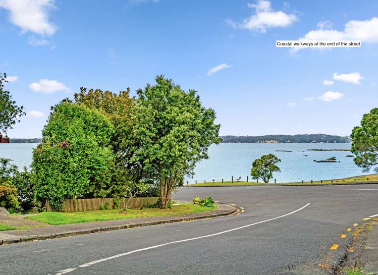 33b Gill Avenue Te Atatu Peninsula_26
