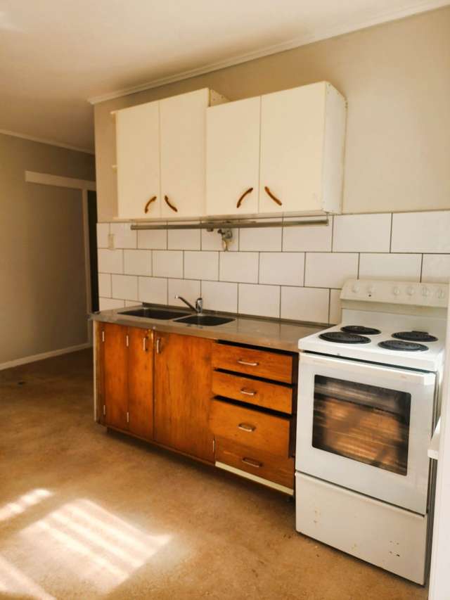 3A Fisher Crescent Otara_2