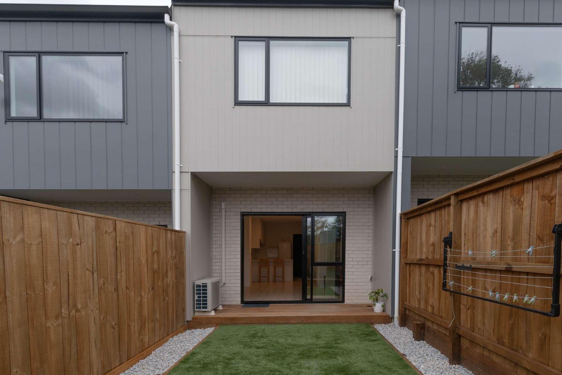 8/47 Arawa Street New Lynn_0