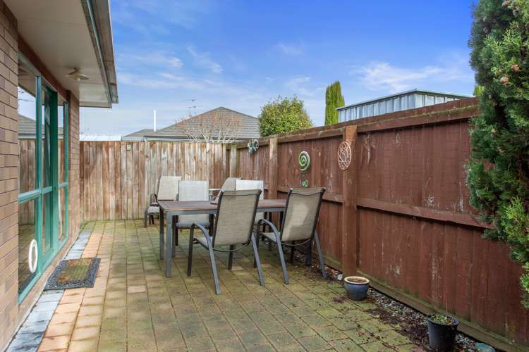 13b Bunting Place Woodend_11