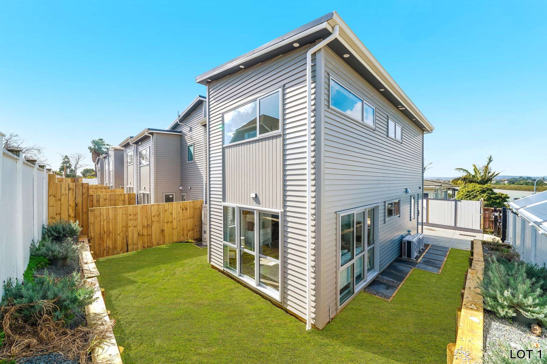Lot 1-4/40 Estuary Road Weymouth_0