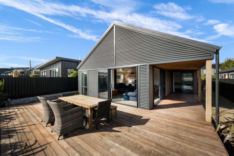 6 McNeil Crescent Wanaka_6