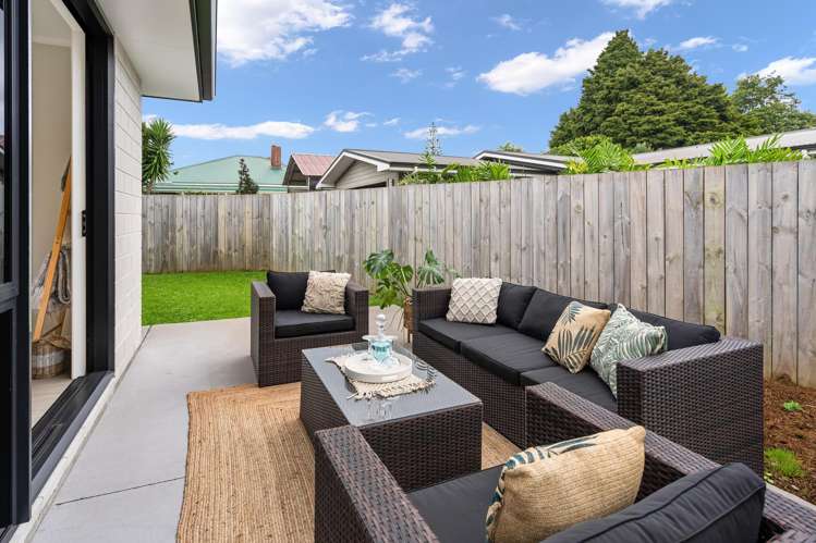 12 Dip Road Te Kamo_18