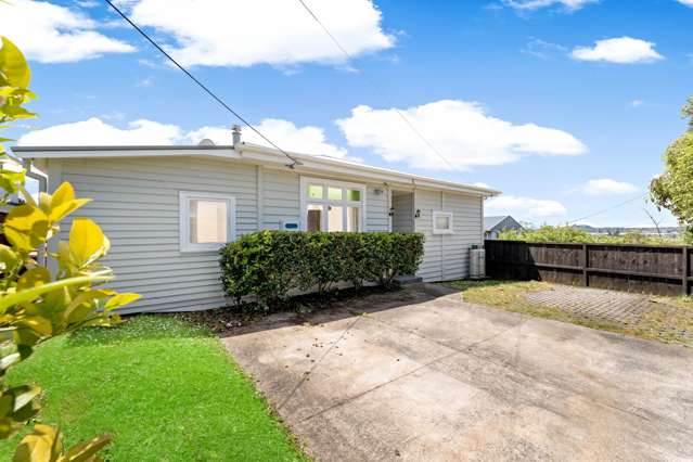 Charming Family Home in Te Atatu South