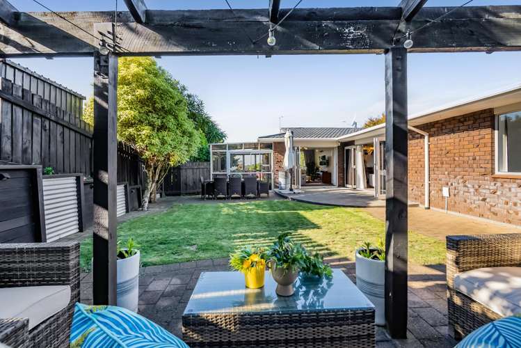 1 Cabot Place Frankleigh Park_25