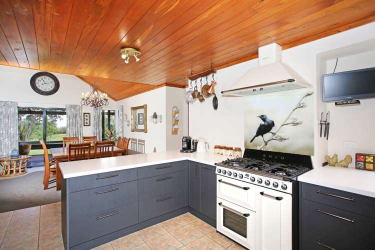 22b Stone Road Bombay_11