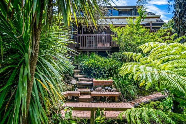 72a Beach Road Mellons Bay_17