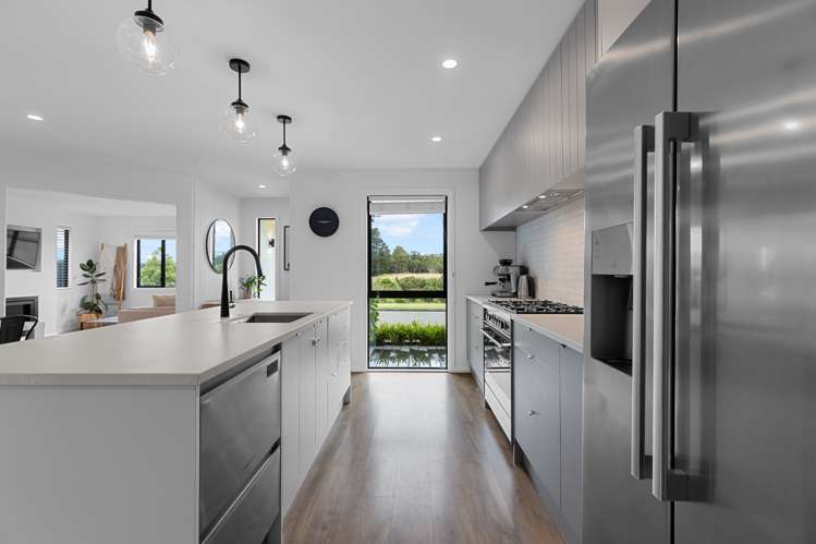 43 Coutts Way Fitzherbert_8