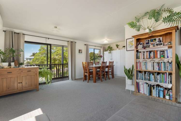 13 Robinson Street Katikati_2