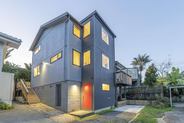 4/56 Fourth Avenue Kingsland_20