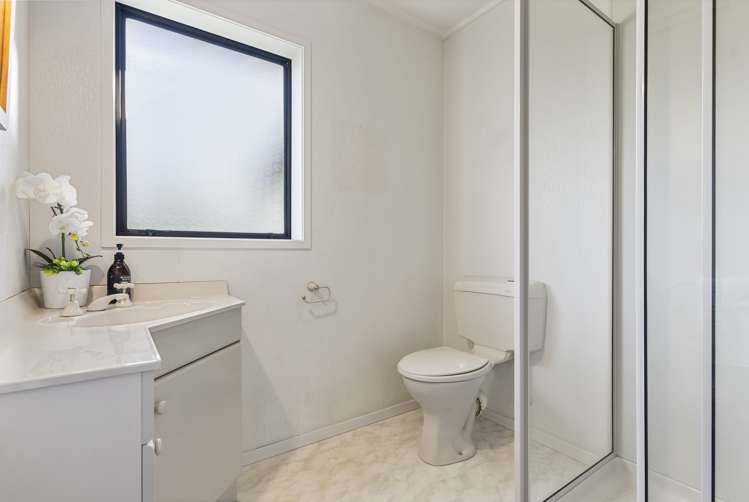 24 Bert Wilson Place Cockle Bay_19