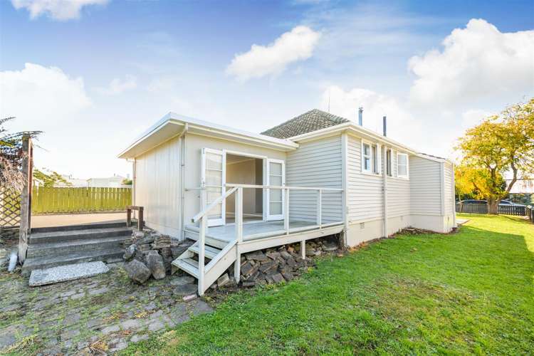 31 Follett Street Marton_25