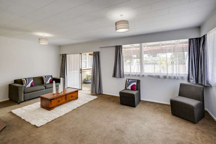 76 Flaxmere Avenue Flaxmere_11