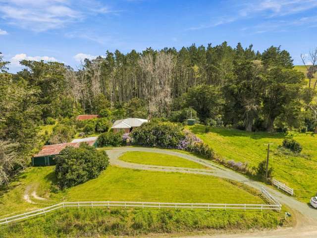 42 Ford Road Paparoa_3
