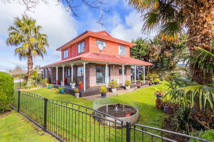 128 Collins Road Melville_12