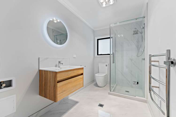 4 Winnie Close Acacia Bay_13