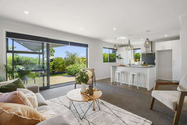 2 Pompallier Lane Papamoa Beach_10