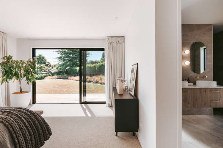 8 Elder Lane Bethlehem_13