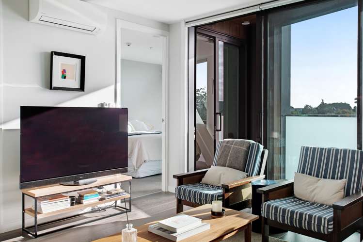 302/1 Enfield Street Mount Eden_10