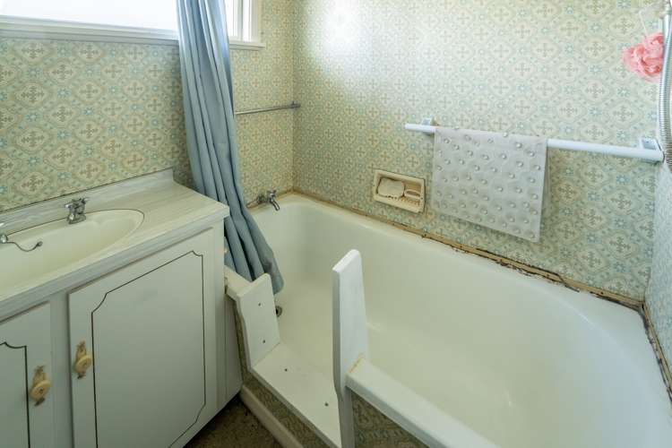 6 Durham Street Stoke_15