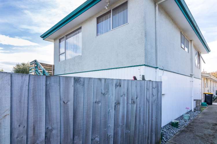 1/35 Neill Street Hornby_12