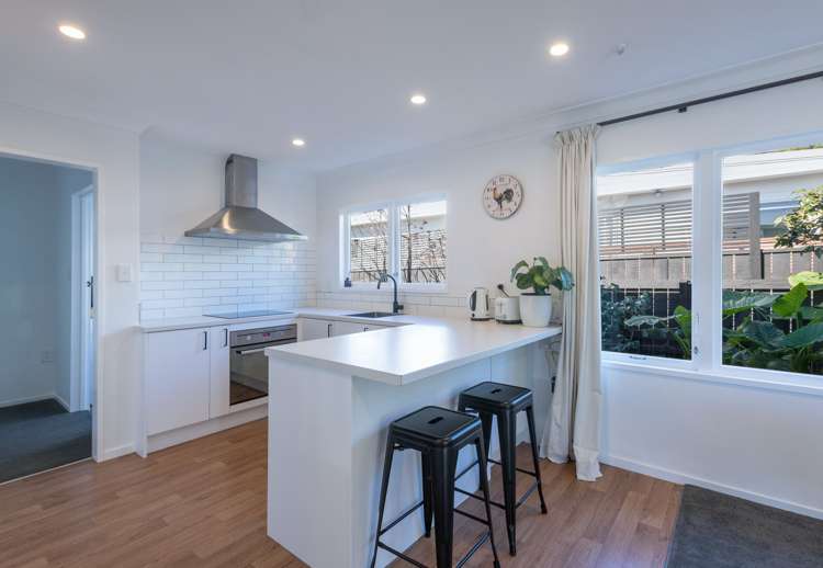 2/12 Bodmin Street Marybank_11