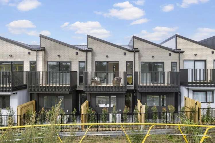 11/28 Westgate Drive_4