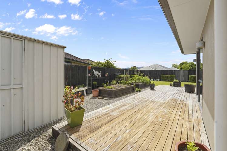 8 Tulip Drive Cambridge_16