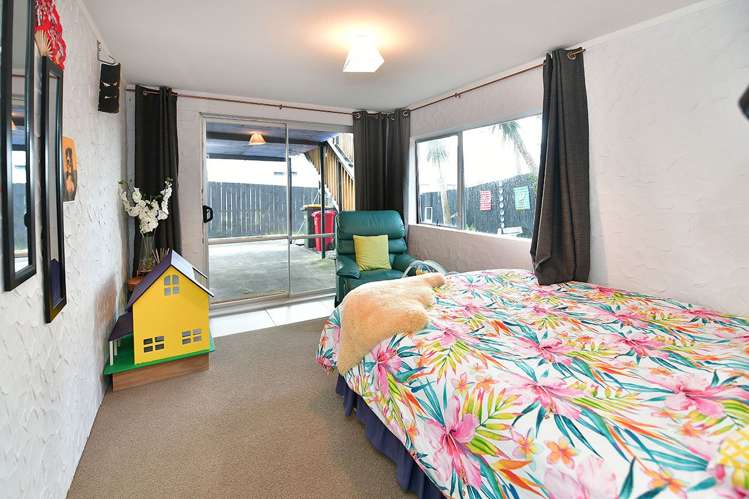 43 Pohutukawa Avenue Red Beach_9