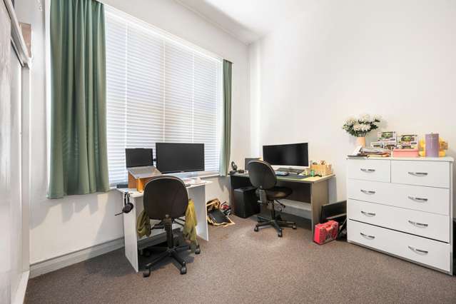 18-20 Poplar Grove Thorndon_4