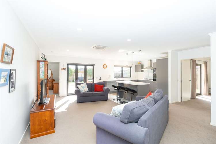 17 Innswood Place Rototuna North_12