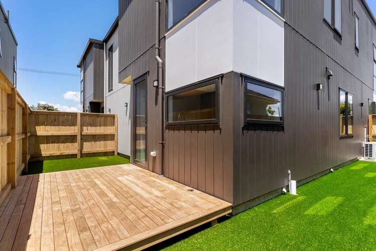 1/17 Henwood Road Mangere East_14