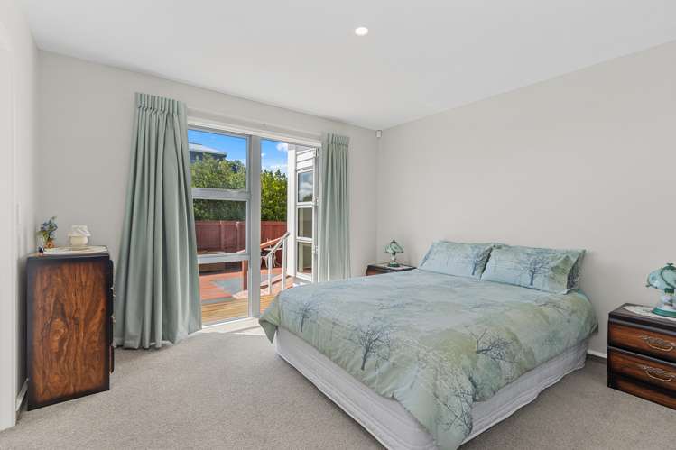 126 Rocking Horse Road Southshore_10