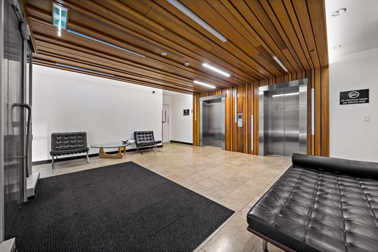 102/8 Nugent Street Grafton_18