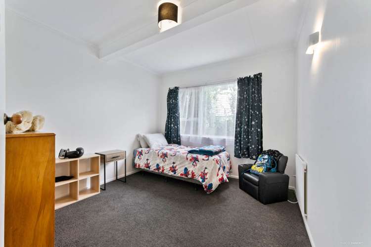 6 Collie Street Hillpark_15